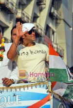 Salman Khan campaigns for Baba Siddiqui in Juhu, Mumbai on 8th Oct 2009 (14).JPG